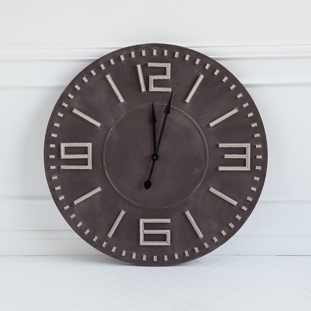 42'Oversize Round  Industrial Stylewall Clock With  Bold Block Numbers And Black Hands - 99fab 