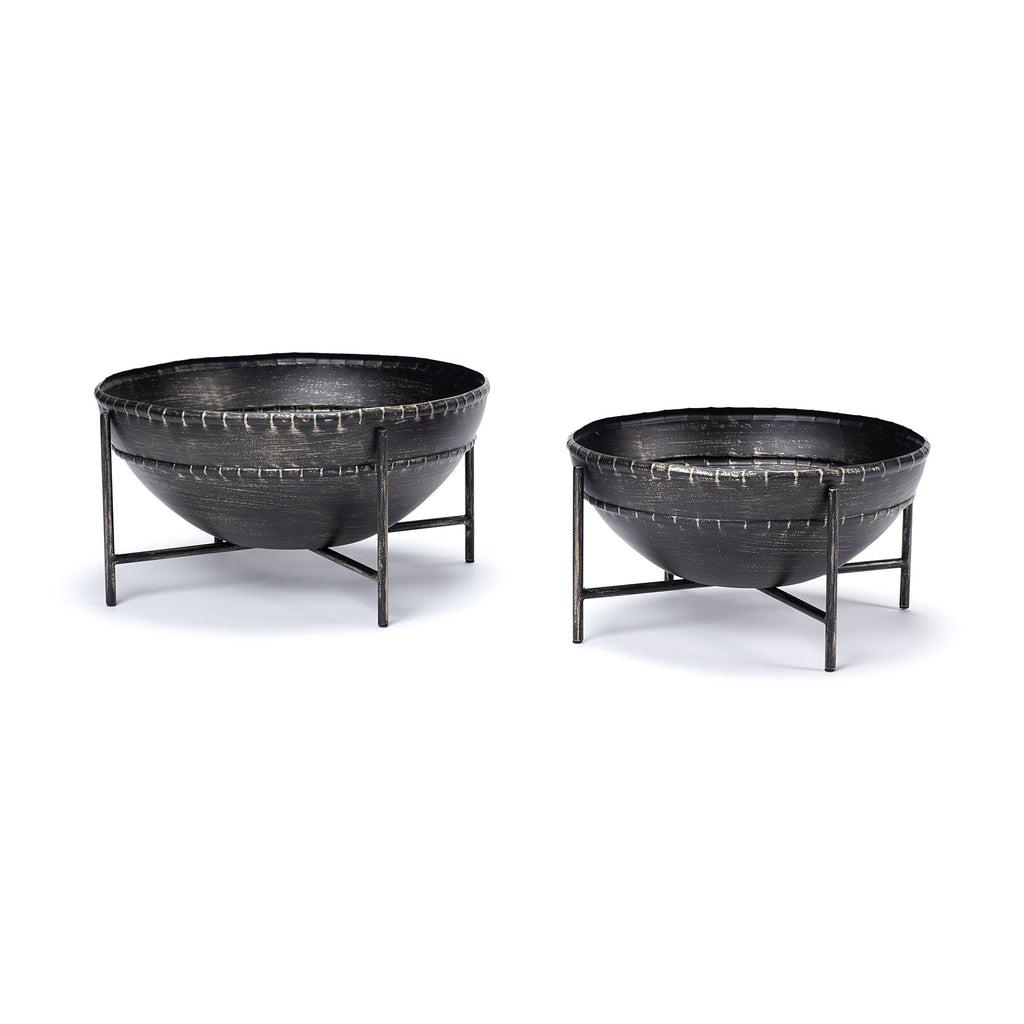 Set Of Two Metal Bowls With Stands - 99fab 